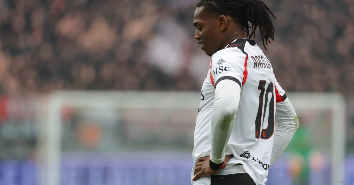 Leao rinuncia alla convocazione del Portogallo: resta a Milano per recuperare