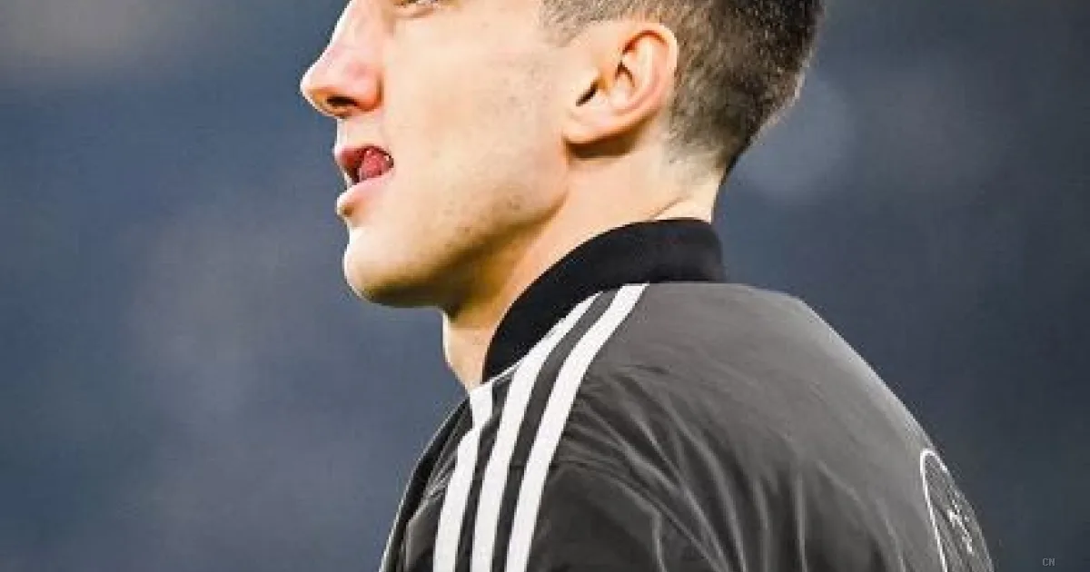 Barcellona punta Cambiaso: il terzino della Juve nella lista blaugrana