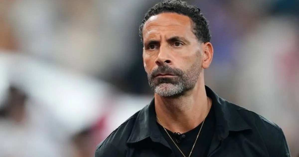 Ferdinand critica Yoro: "Smetta di combattere battaglie che non può vincere"