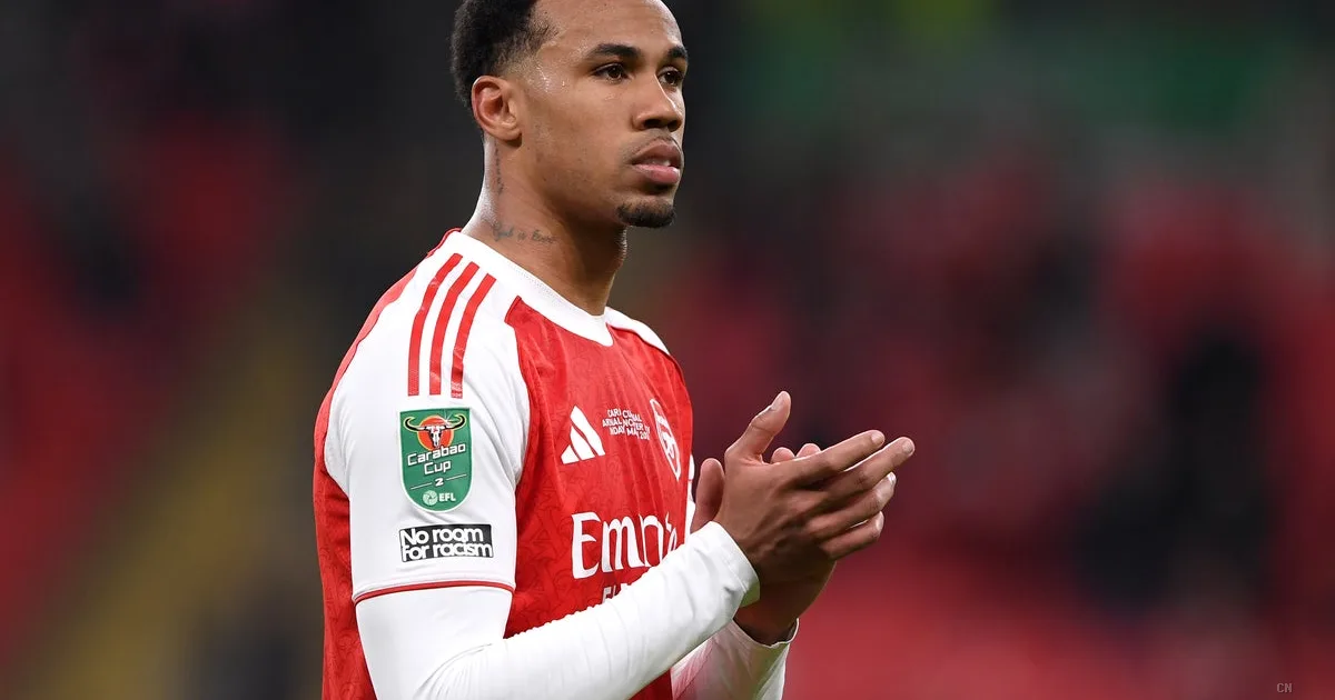 Arsenal in ansia per Gabriel: il difensore brasiliano si ferma per il dolore al ginocchio