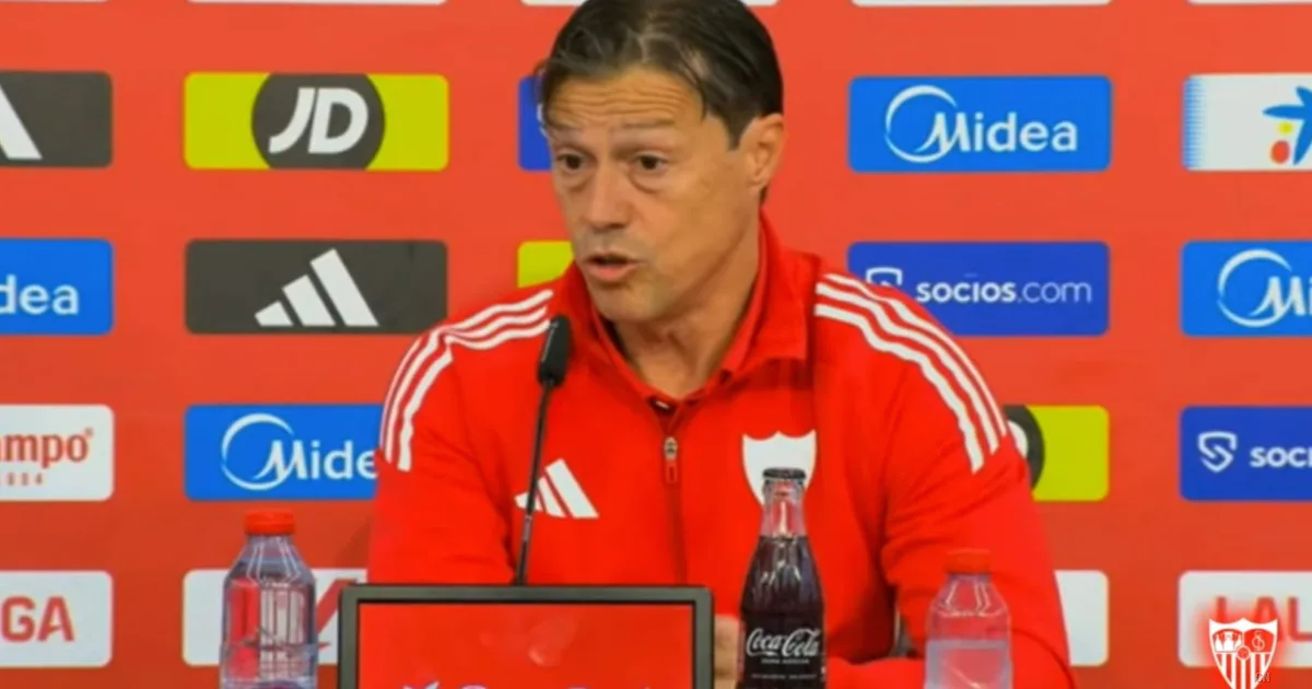 Almeyda saluta il Siviglia: l'addio del tecnico argentino dopo l'esonero