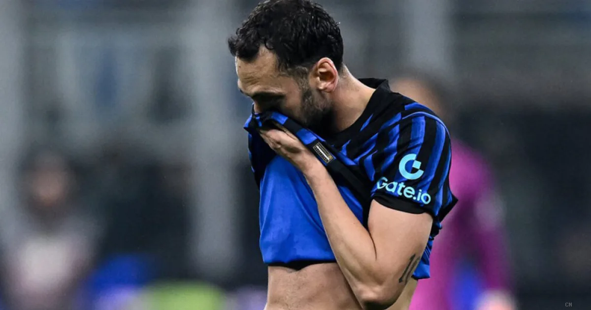 Calhanoglu out, risentimento agli adduttori: i tempi del rientro