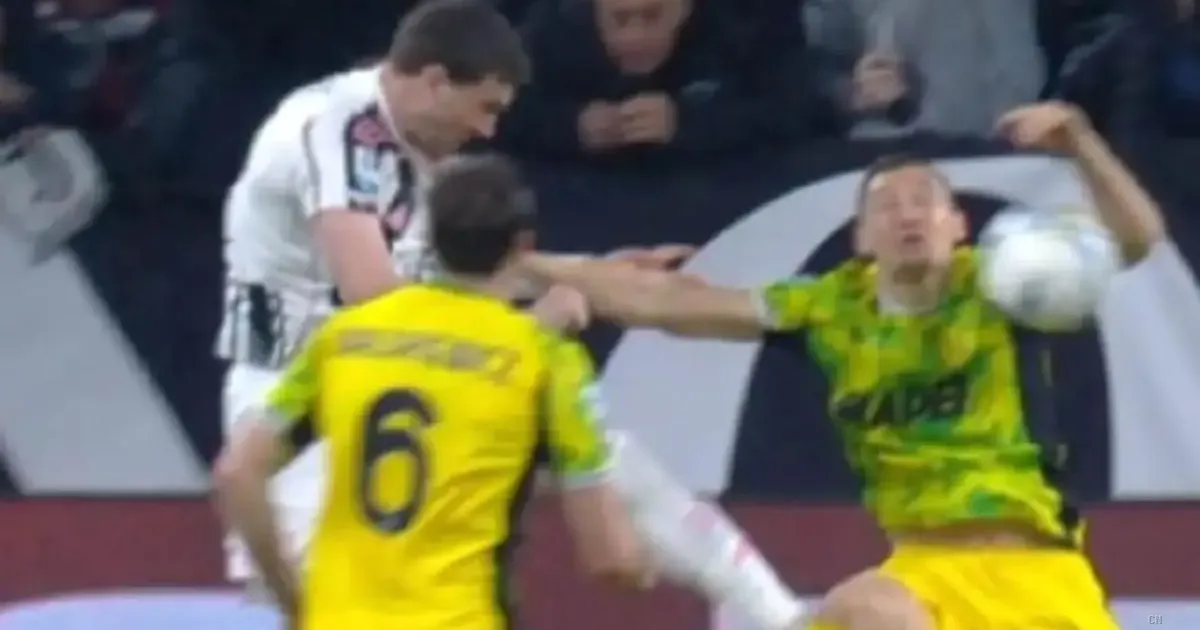 Juventus-Sassuolo, il rigore di Idzes confermato: l'analisi di Open Var chiarisce l'episodio