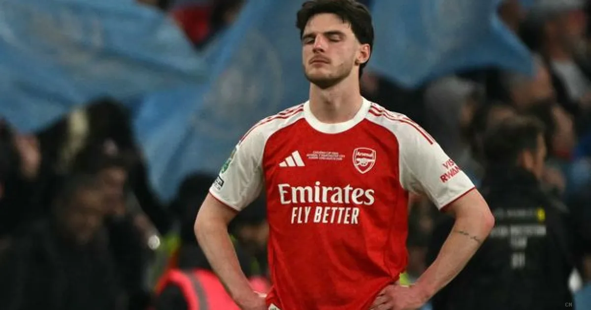 Arsenal nel mirino dopo la sconfitta: dubbi su Rice e Saka, i Gunners ripensano la strategia
