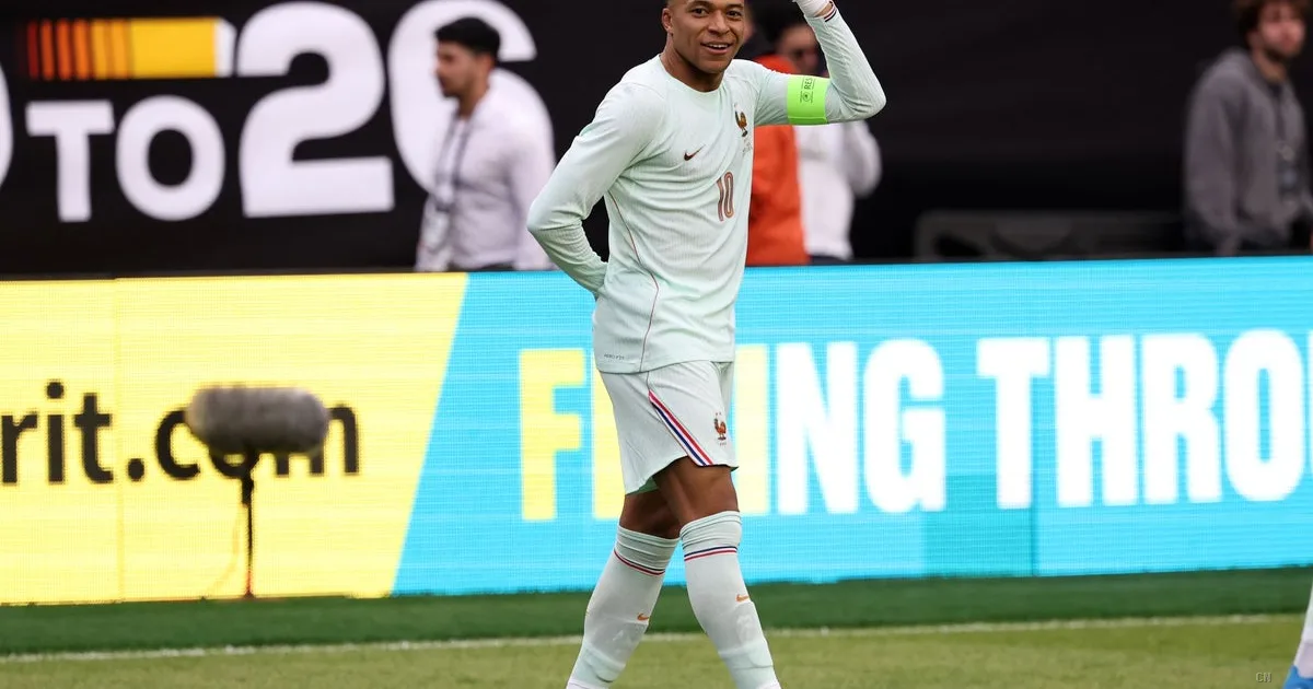 Mbappé a un gol dal record di Giroud: la Francia batte il Brasile con una magia