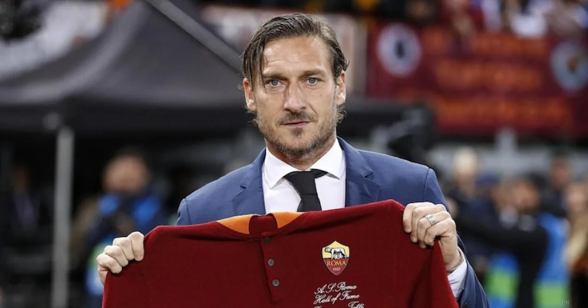 Totti torna alla Roma: accordo raggiunto, l'annuncio entro marzo