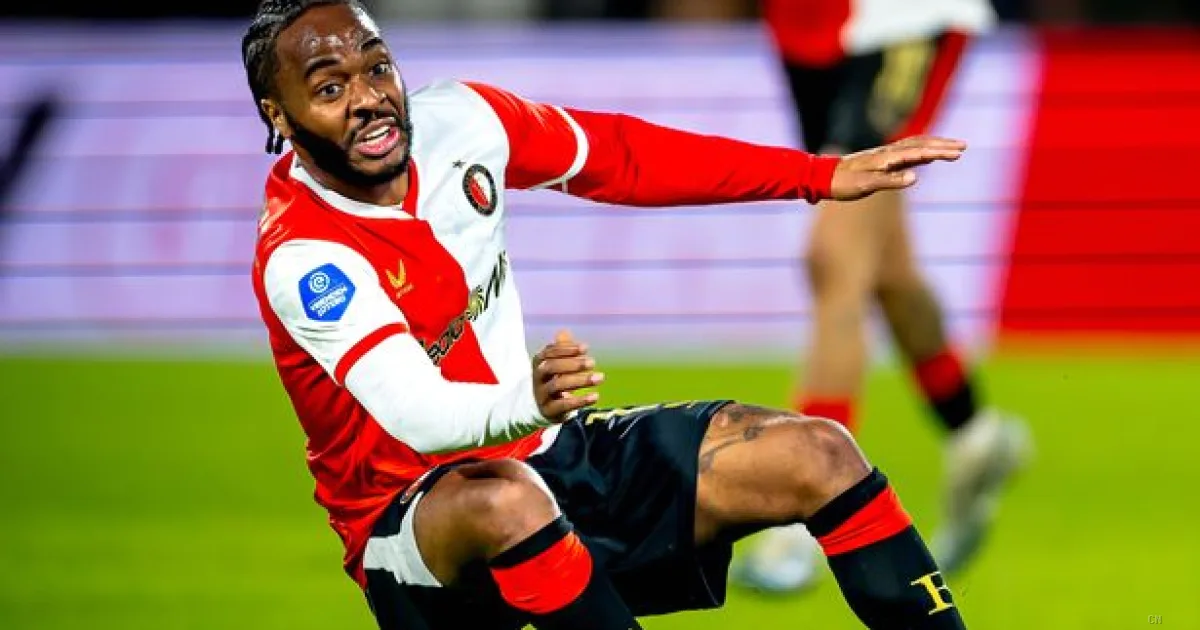 Sterling in crisi al Feyenoord: gli esperti lo invitano ad abbandonare e andare in vacanza