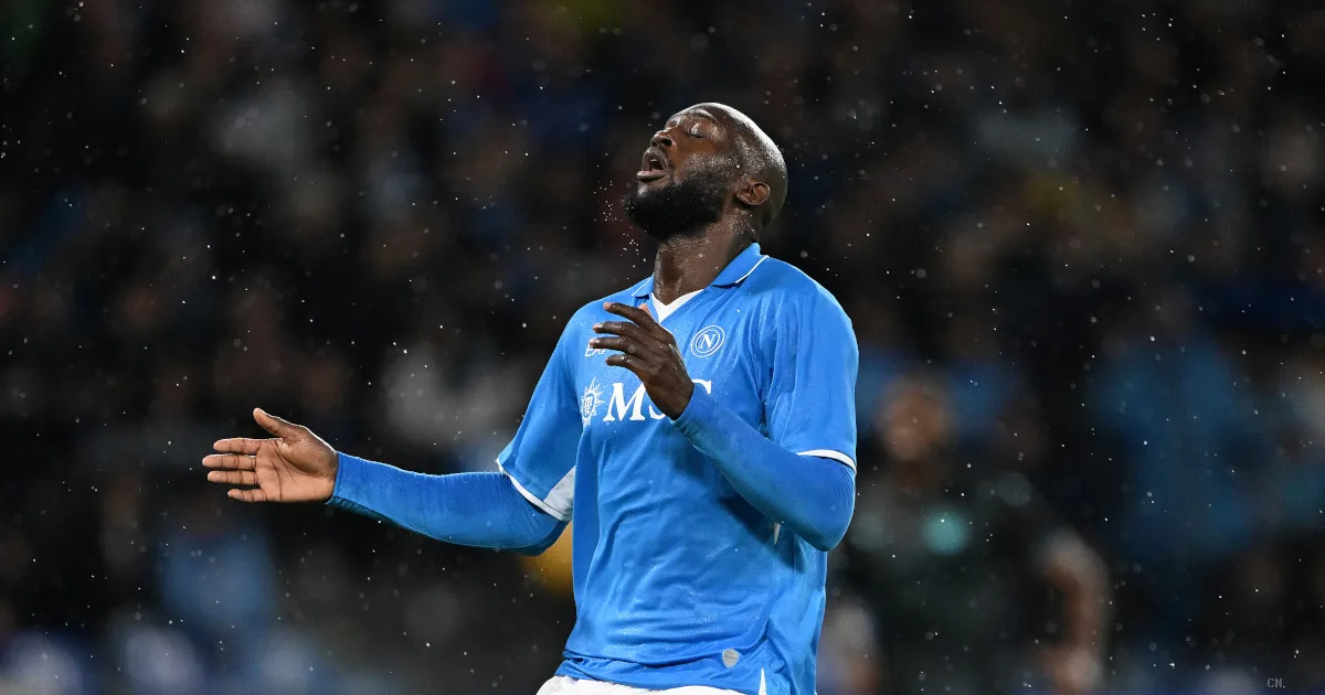 Napoli-Lukaku, scontro aperto: ultimatum entro martedì o multa e esclusione