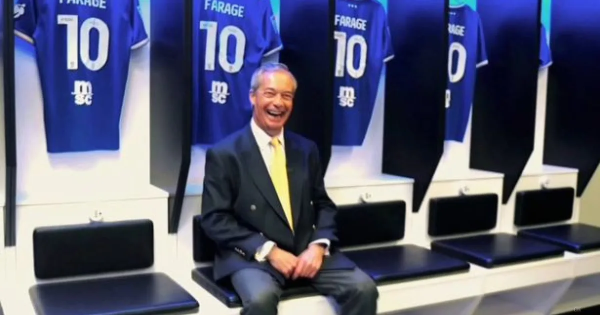 Sunderland invita Farage dopo la polemica all'Ipswich Town