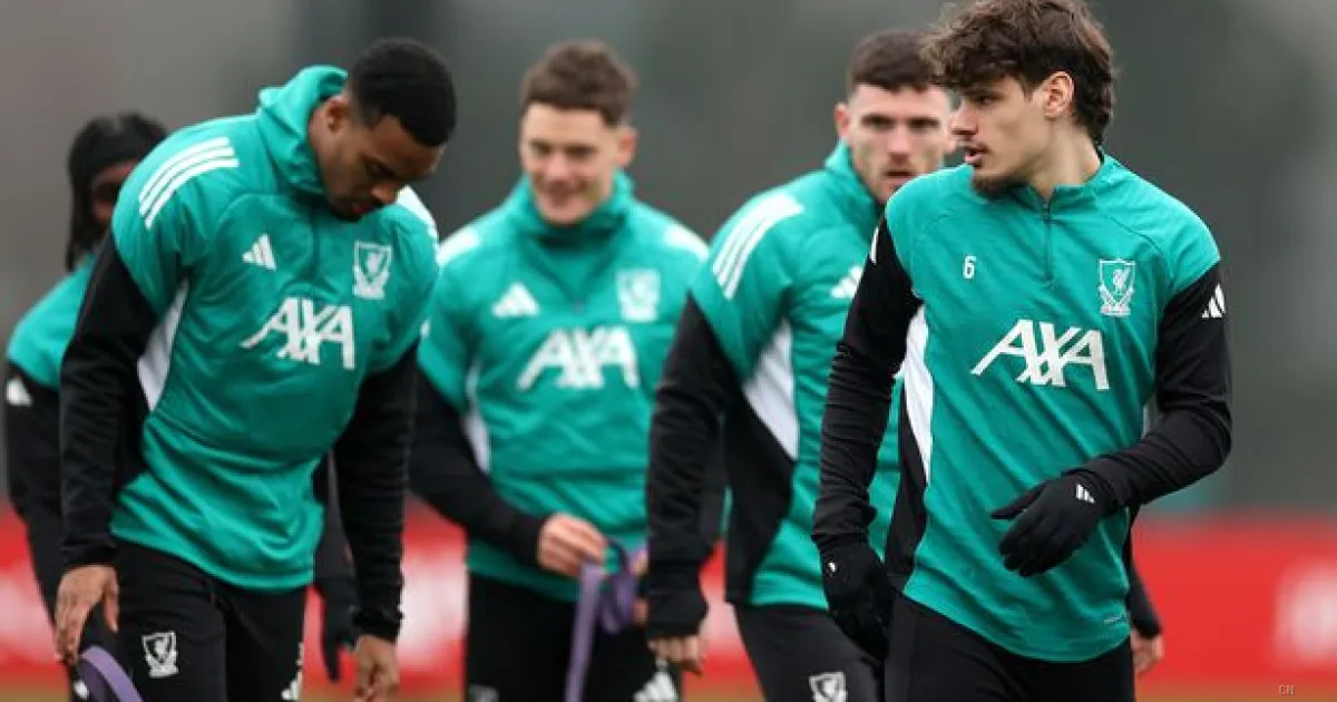 Liverpool, Sherwood critica l'allenamento: 'È una cosa senza senso'