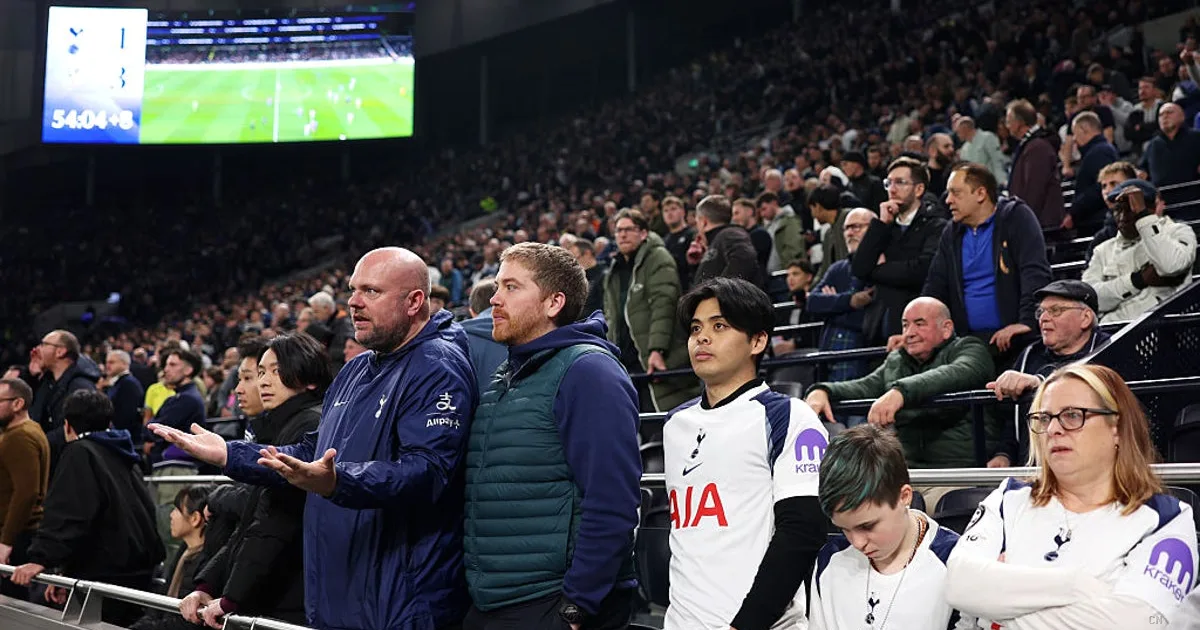 Tottenham in crisi: rinvia la scadenza degli abbonamenti per i tifosi in attesa del verdetto