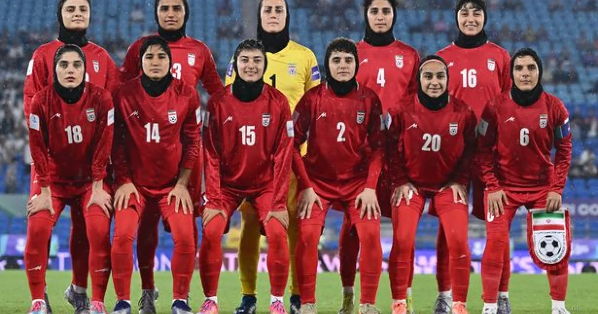 Cinque calciatrici iraniane ottengono asilo in Australia dopo l'intervento di Trump