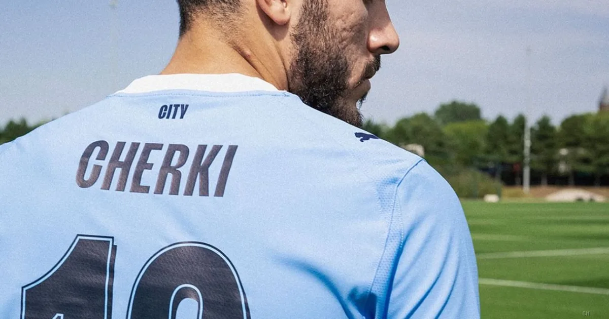Cherki e Guardiola, un rapporto speciale al Manchester City: "È duro ma mi ama"