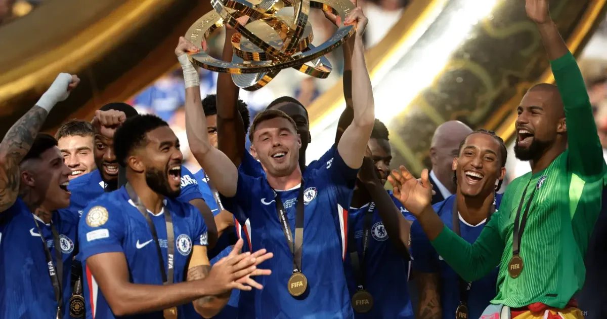 UEFA alza il muro contro Infantino: no all'allargamento del Mondiale per Club