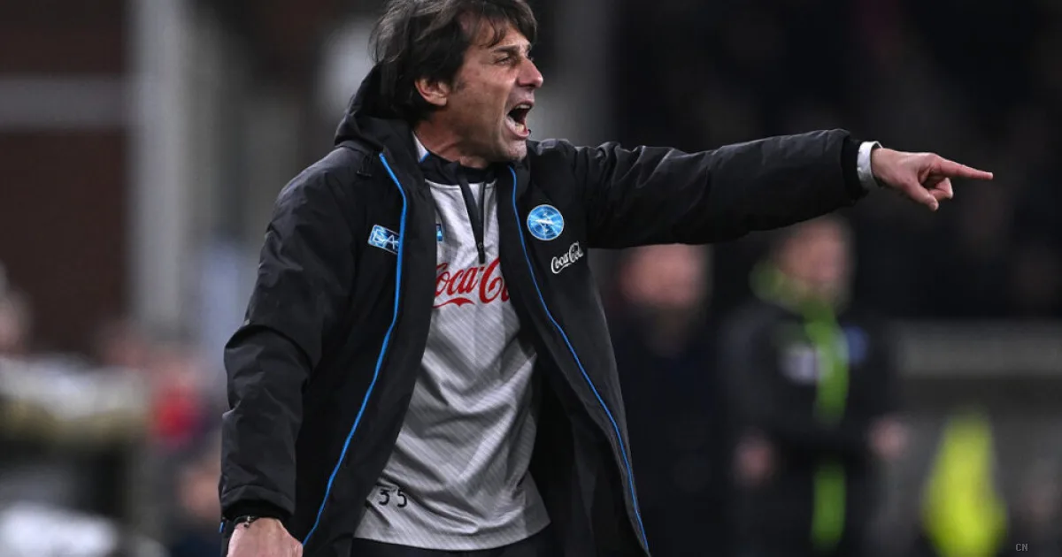 Conte rassicura il Napoli: «Voglio restare, ma valuteremo tutto con De Laurentiis»