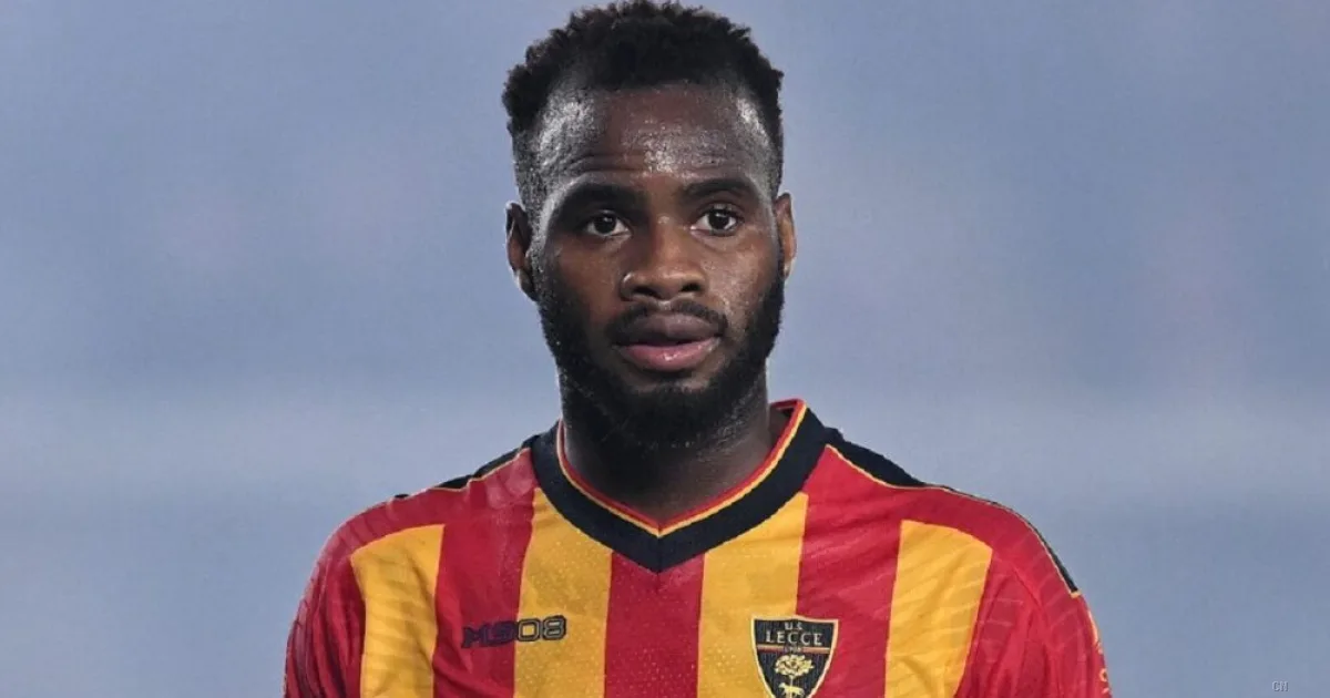 Coulibaly costretto al riposo: infortunio nel primo tempo di Napoli-Lecce