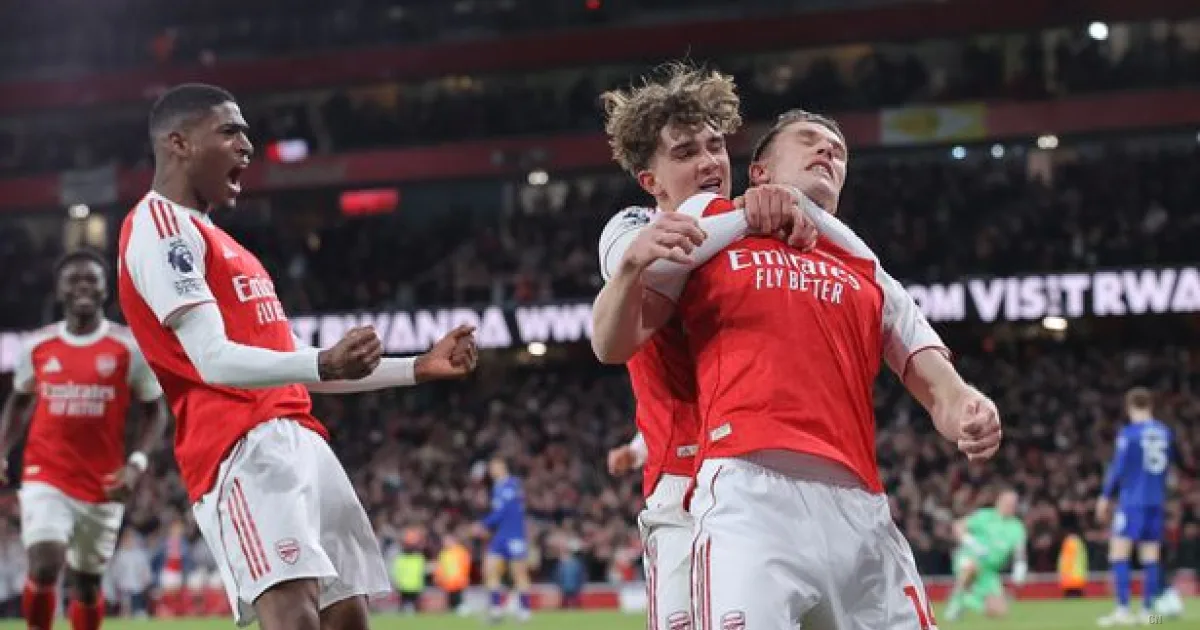 Arsenal dilaga sull'Everton: Dowman entra nella storia a 16 anni, Gunners a +10 dal City