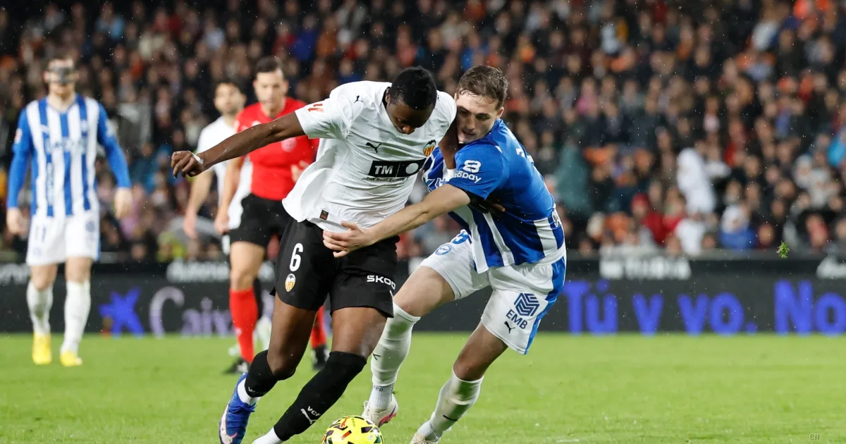 Duro elogia Sadiq: «Gioca come Pelé». L'attaccante accetta il ruolo di panchinaro al Valencia