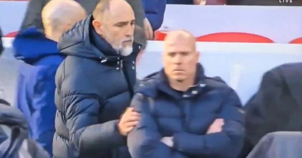 Tudor in imbarazzo ad Anfield: scambia il collega per Slot prima di Liverpool-Tottenham