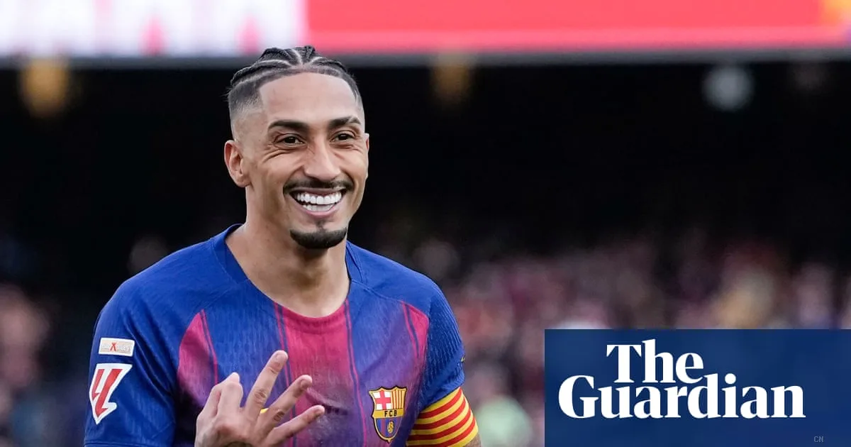 Raphinha trascina il Barcellona, Lazio ferma il Milan: la domenica della Liga e della Serie A
