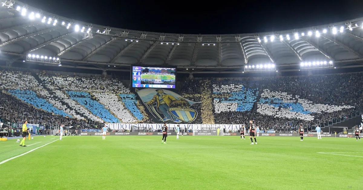 La Lazio rinascita grazie ai tifosi: battuto il Milan con lo stadio finalmente pieno