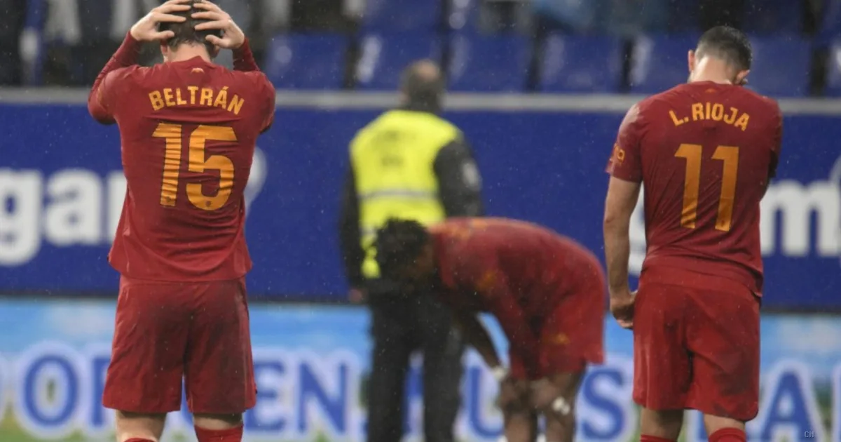 Valencia nella storia per i motivi sbagliati: due sconfitte dal fanalino di coda Oviedo in 107 anni