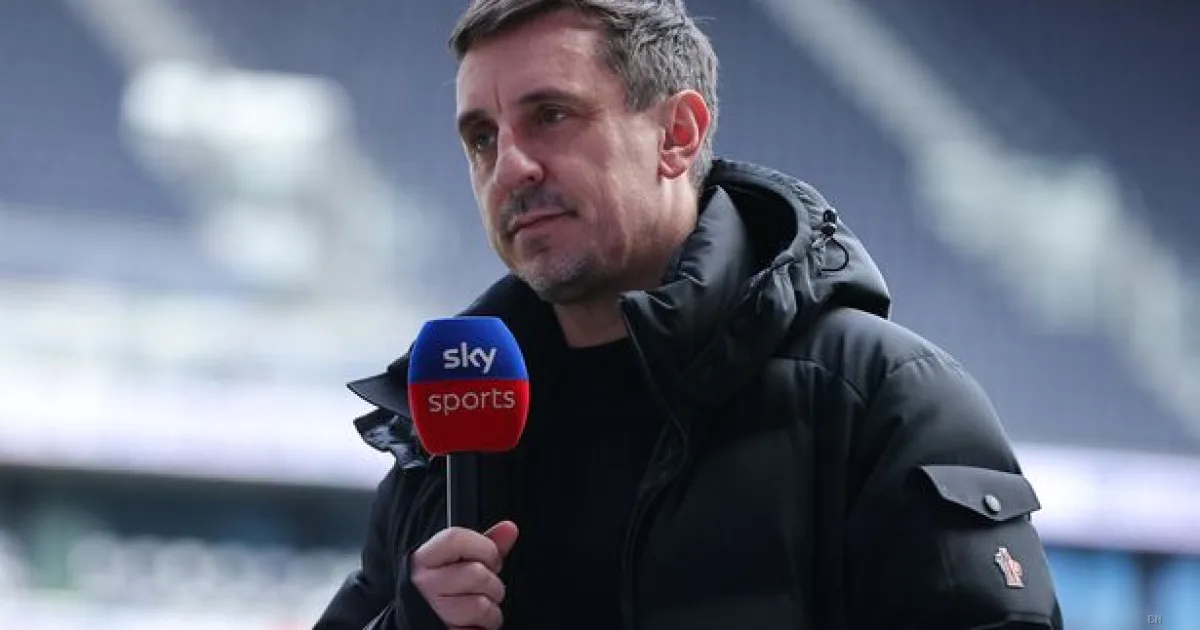 Manchester United, Neville chiede centrocampo di qualità: serve un nuovo Carrick
