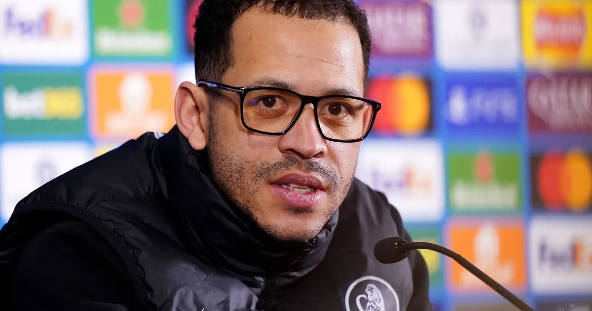 Chelsea in dubbio sulla routine del cerchio: Rosenior rimanda la decisione prima del PSG