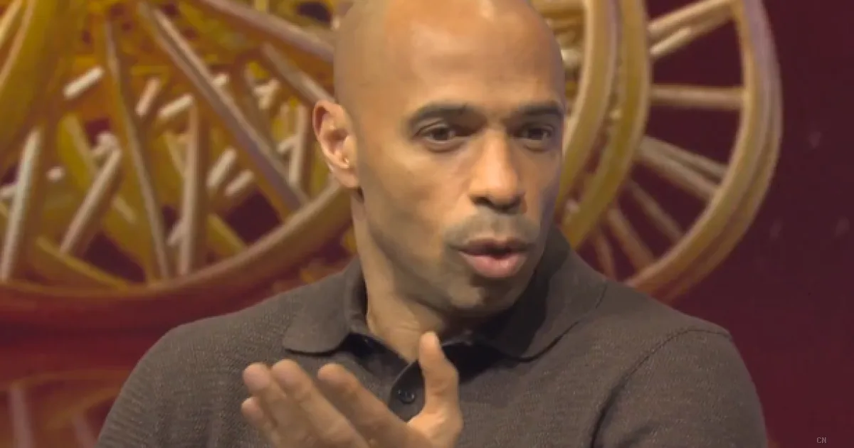 Henry sostiene Arteta: l'Arsenal deve puntare tutto sulla Premier League
