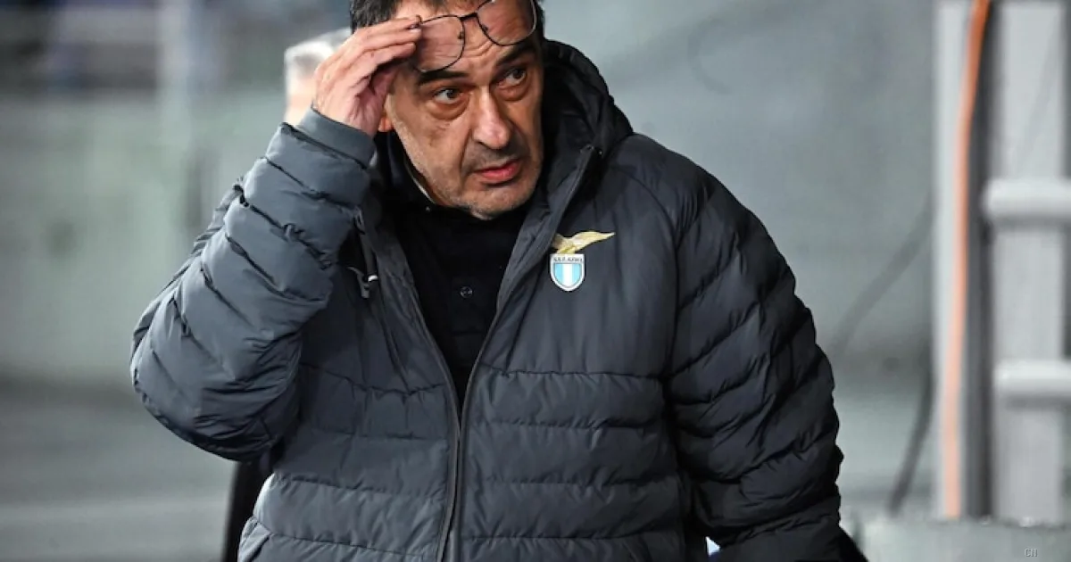 Sarri comanda la Lazio: vittoria sul Sassuolo nonostante la protesta dei tifosi