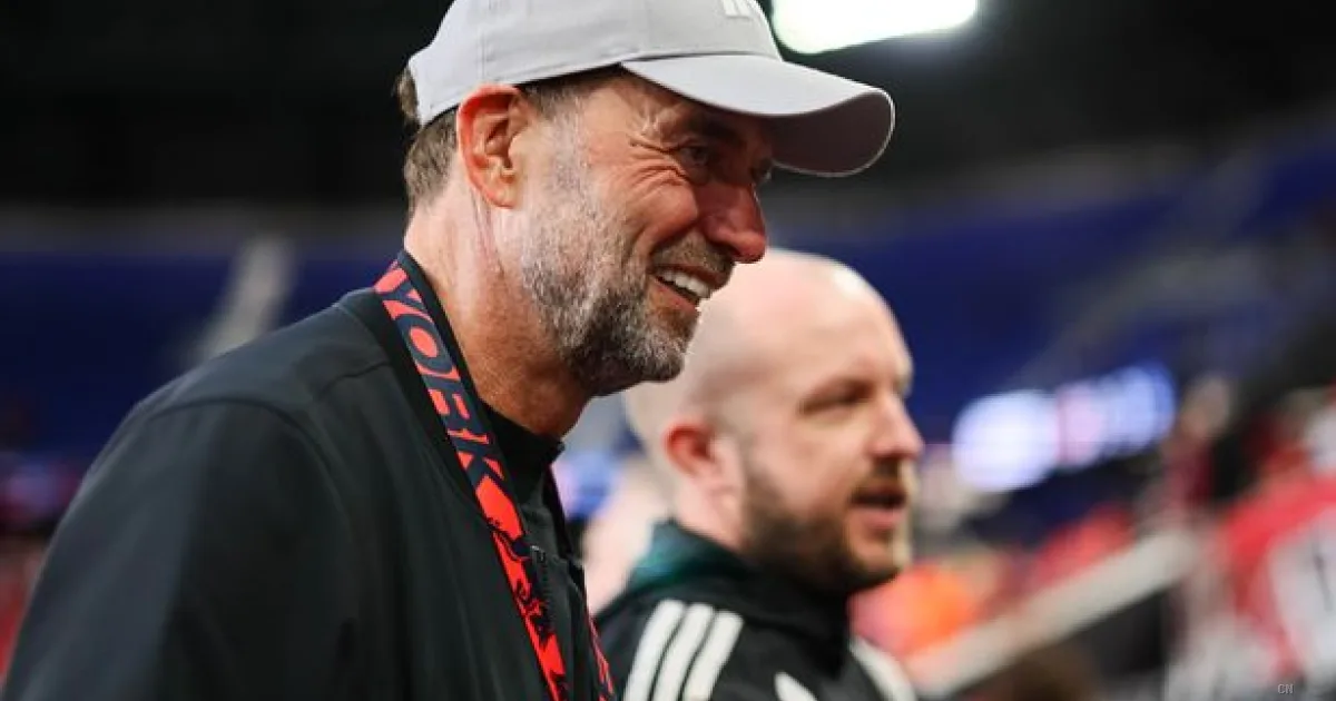 Klopp torna ad Anfield: sfida benefica contro il Borussia Dortmund il 28 marzo