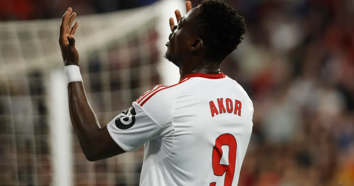 Siviglia nei guai: Valencia dilaga 2-0 e riaccende l'allarme salvezza