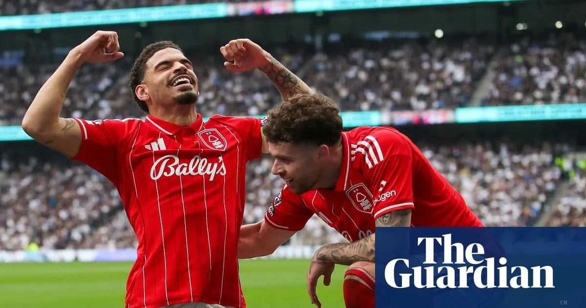 Nottingham Forest travolge il Tottenham 3-0: crisi nera per gli Spurs e Tudor
