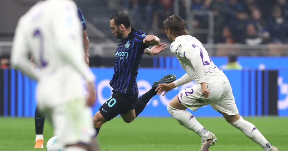 Fiorentina-Inter, i nerazzurri ritrovano Calhanoglu: le formazioni ufficiali della 30ª giornata