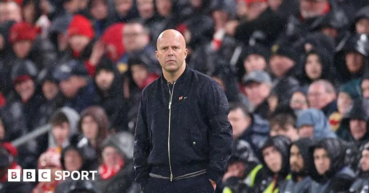 La scommessa di Slot su Isak non paga: finiscono le speranze di trofeo del Liverpool