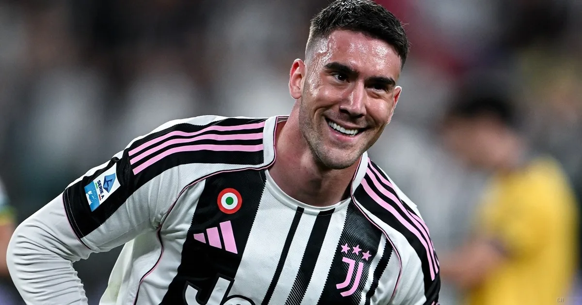Vlahovic giura amore alla Juventus: il piano della dirigenza per blindare il bomber serbo alla Continassa