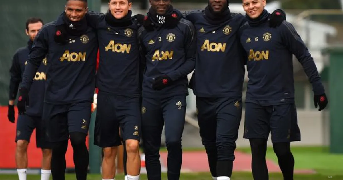 Leggenda del Manchester United diventa commentatore