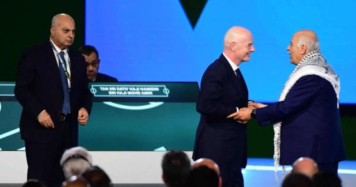Tensione al Congresso FIFA: fallisce il tentativo di Infantino di mediare tra Israele e Palestina