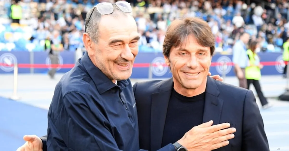 Napoli tra due fuochi: l'ombra di Maurizio Sarri agita la gestione tattica di Antonio Conte