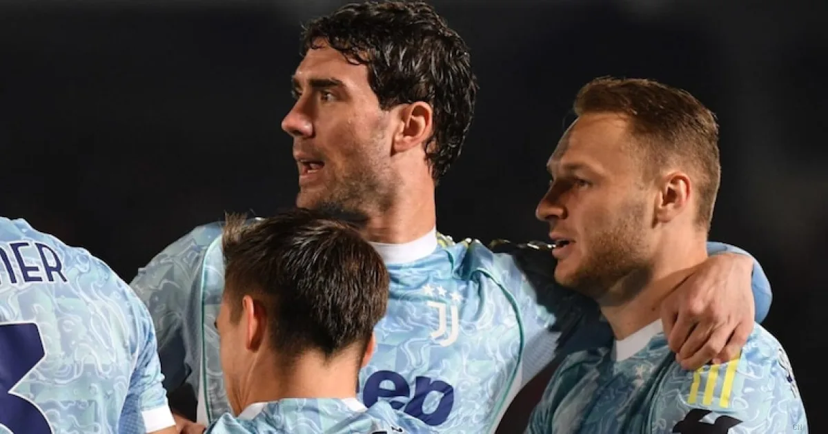 Juventus, intrigo Vlahovic: tra il pressing dell'Atletico Madrid e il nodo rinnovo, spunta anche l'ombra del Bayern