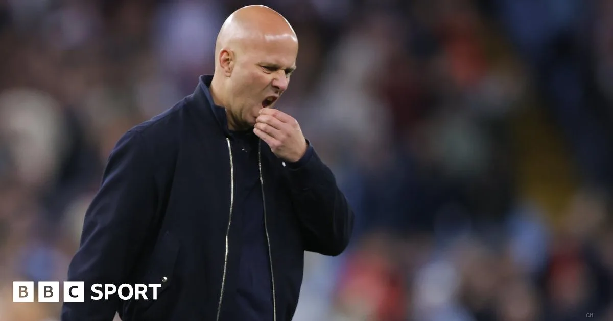 Disastro Liverpool: crollo contro l'Aston Villa e record negativo di gol subiti per la squadra di Slot