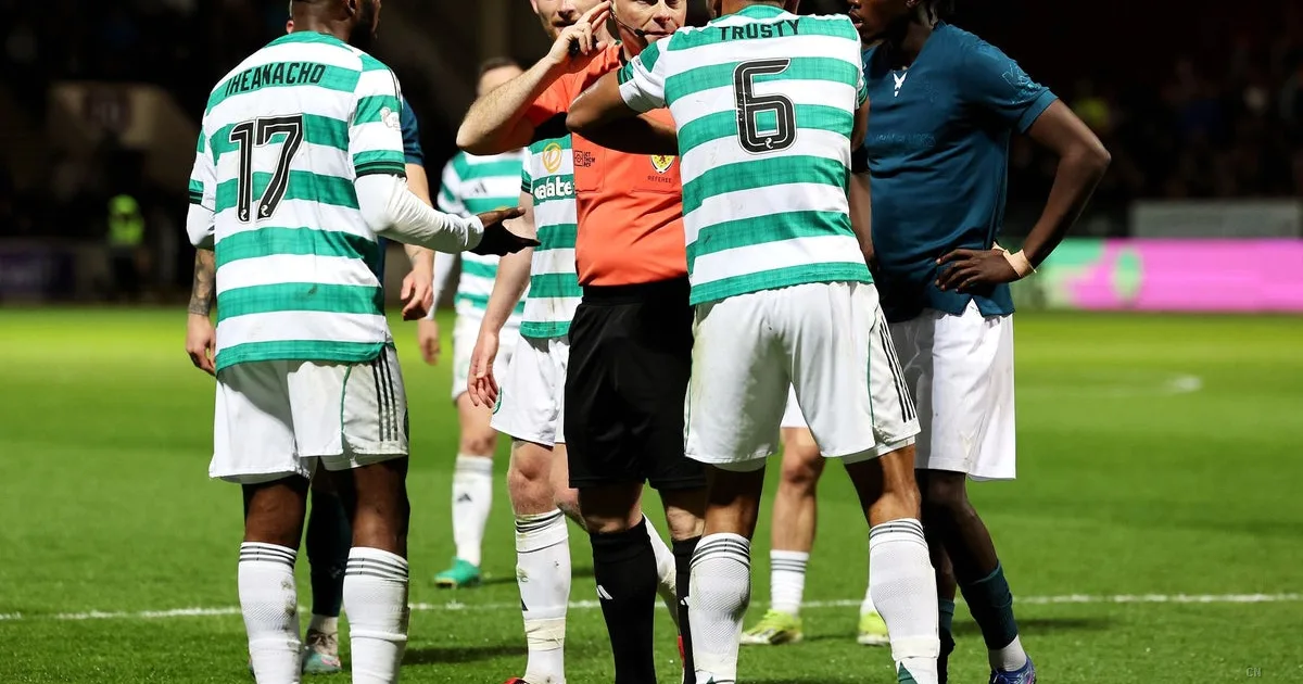 Scozia, arbitro sotto scorta dopo Celtic-Motherwell: arrestato un diciannovenne per la fuga di dati sensibili