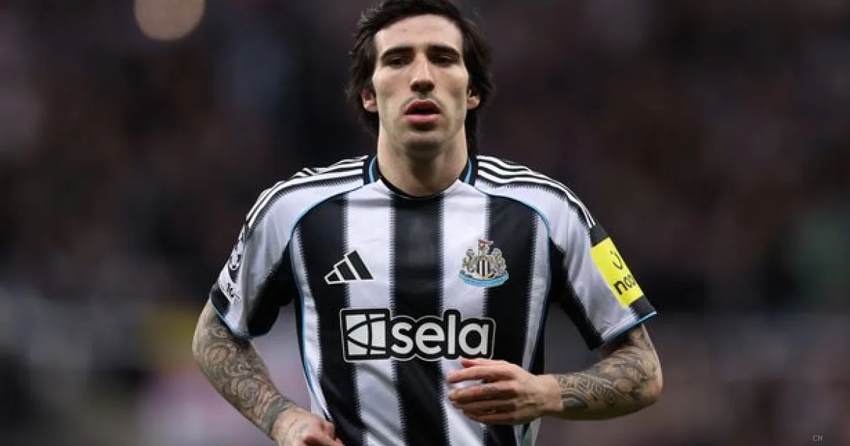 Manchester United pronta a sfondare il mercato