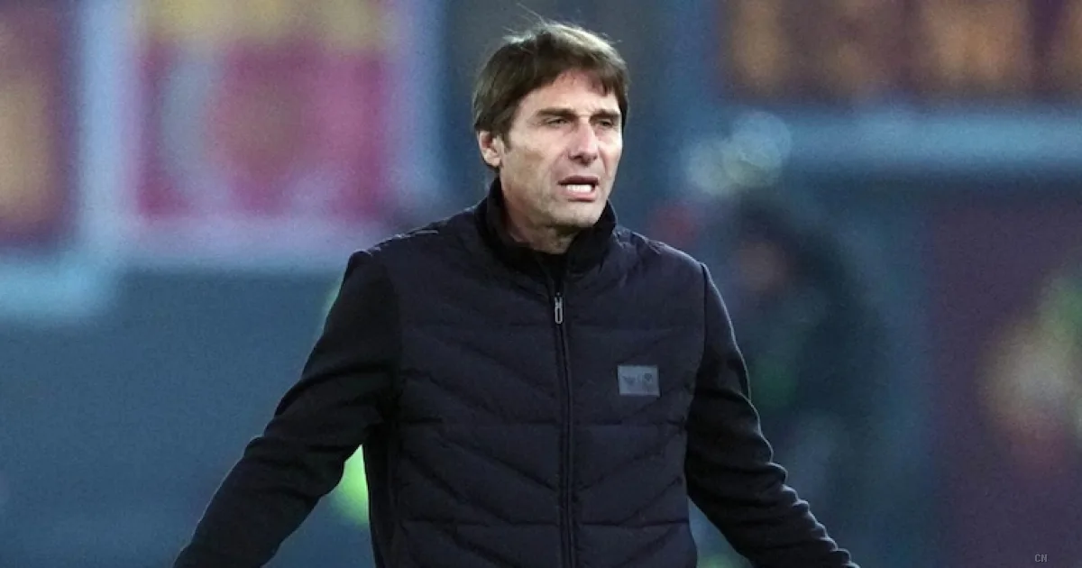 Napoli, rito ritiro per blindare il secondo posto: l'ultimo regalo di Antonio Conte prima dell'addio