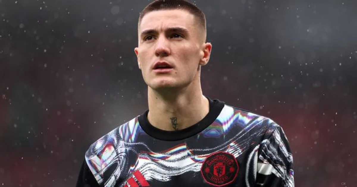 Scontro totale tra Slovenia e Manchester United: il CT Cesar attacca duramente la gestione di Benjamin Sesko