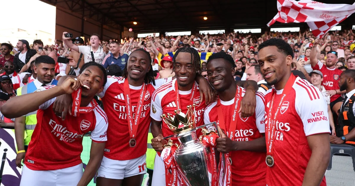Madueke e la sfida a Saka: il jolly dell'Arsenal si confessa prima della finale di Champions contro il PSG