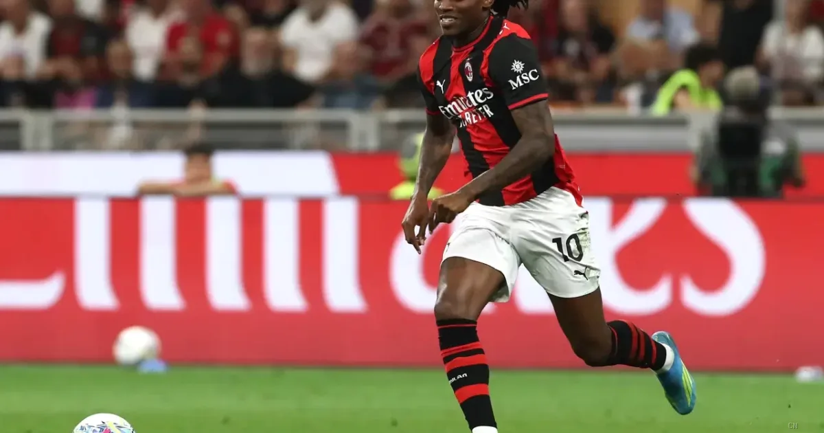 Milan, addio shock di Rafael Leao: cifre e dettagli finanziari per la cessione del portoghese