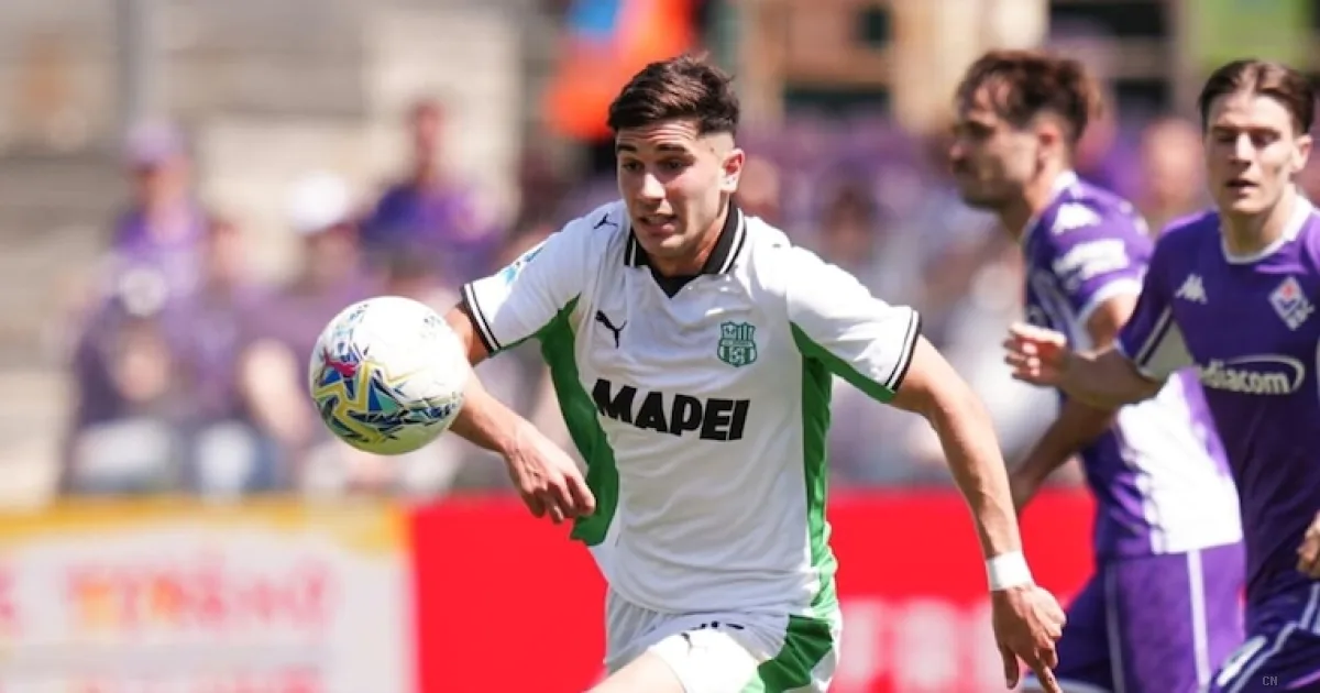 Fiorentina, Grosso vuole Volpato: Paratici studia lo scambio con Nzola per convincere il Sassuolo