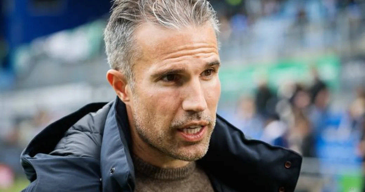 Robin van Persie esonerato da Feyenoord