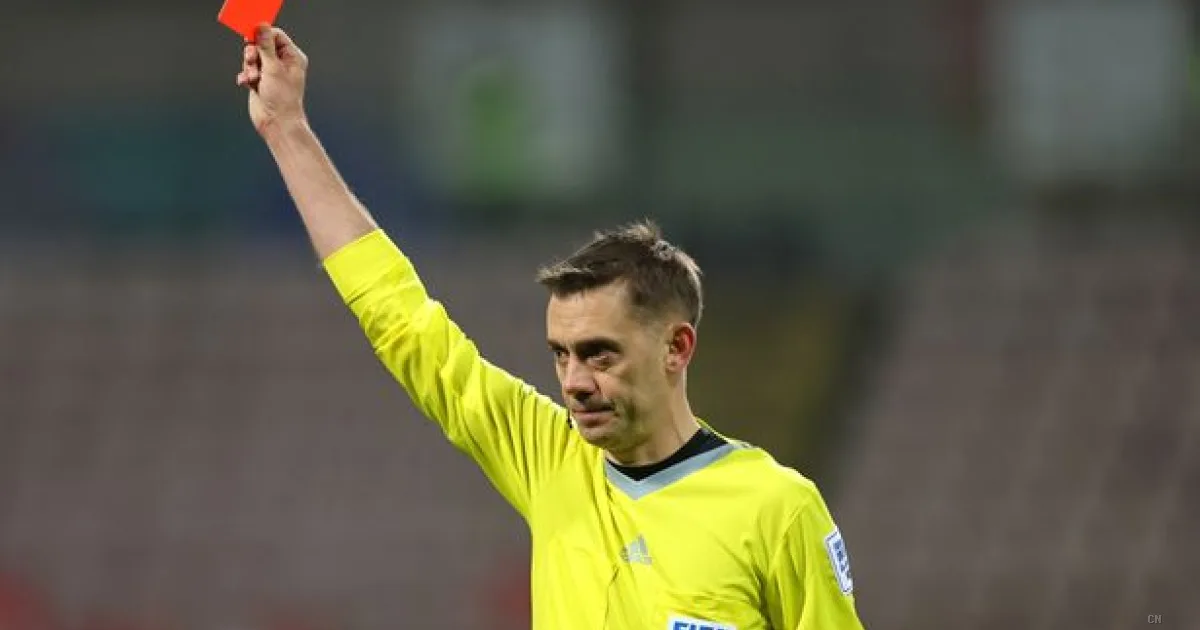 Mondiali 2026: stipendi record per gli arbitri, ecco quanto guadagneranno i direttori di gara per la rassegna iridata